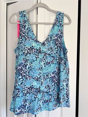Lilly Pulitzer Blue, Aqua & Navy V-Neck Printed Tank
